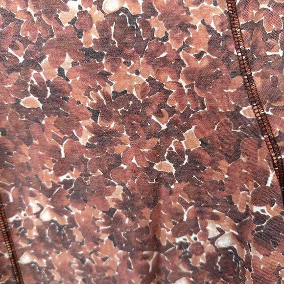 NEW Isaac Mizrahi Live! QVC Soho Printed 3/4 Sleeve Top Sz M Brown Floral Soft - Picture 3 of 6